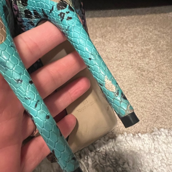 Steve Madden Proto snakeskin pumps - Picture 11 of 15